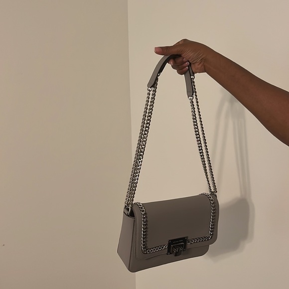 Bought this purse brand new from Michael Kors probably used it twice. Like new - Picture 4 of 5